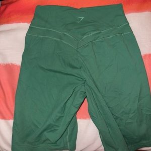 Gymshark Whitney Simmons biker shorts! Size small. Great condition.